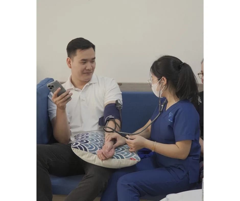 Bọc răng sứ có phải lấy tủy không? Câu trả lời thẳng từ bác sĩ