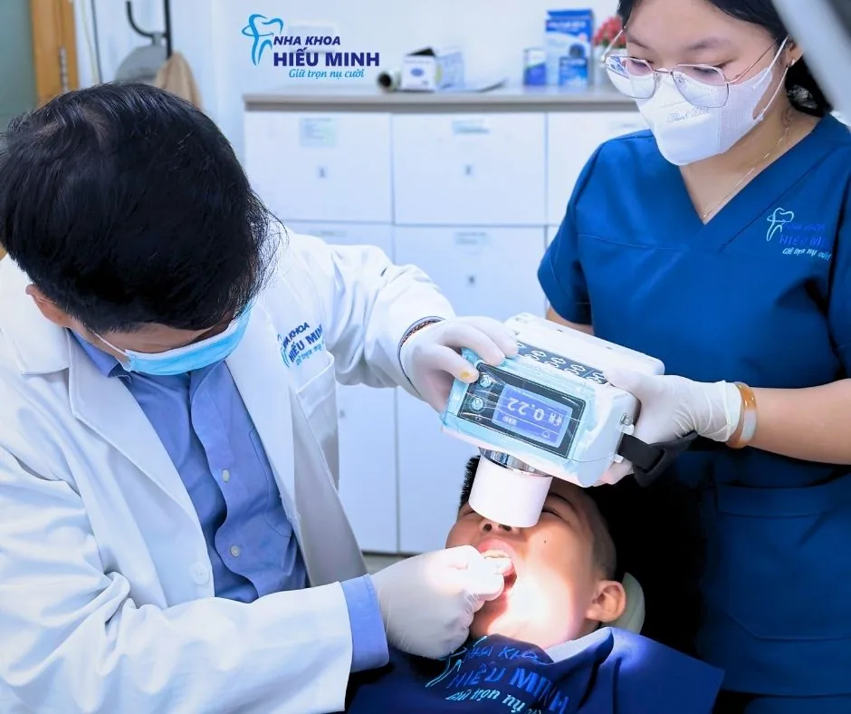 Lấy dấu răng kỹ thuật số bằng máy scan, không cần khuôn thạch cao